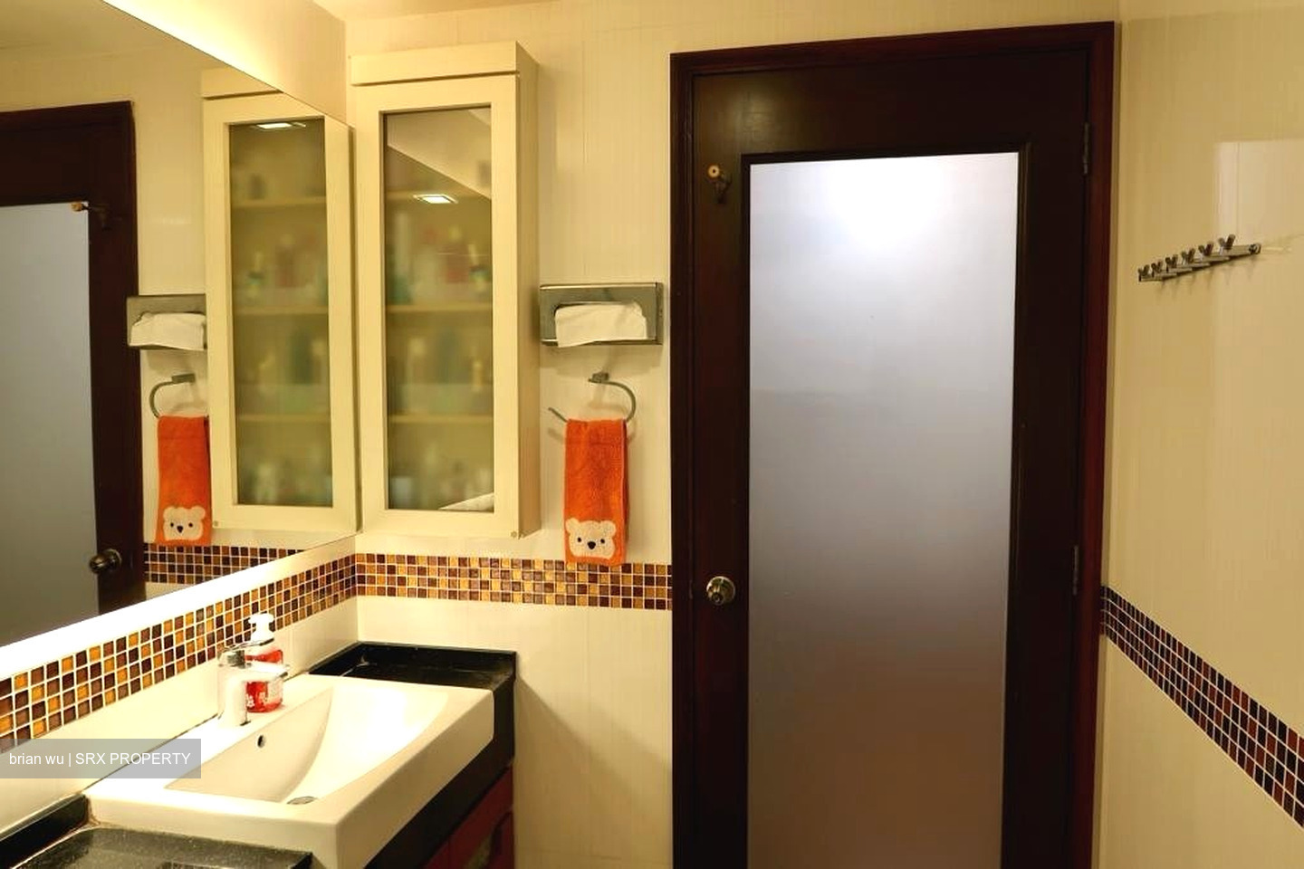 Stratford Court (D16), Condominium #501956941